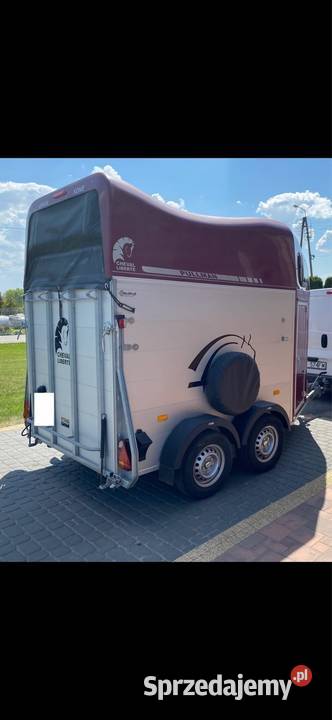 Przyczepa do koni Cheval Liberte Do przewozu koni