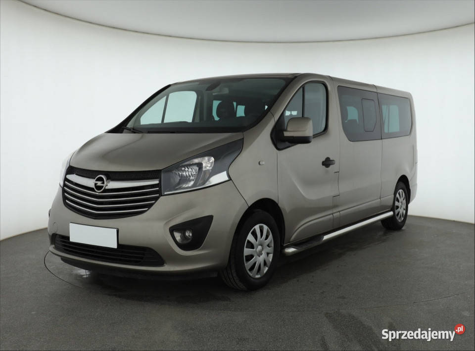 Opel Vivaro 16 BiCDTI czujnik parkowania Piaseczno