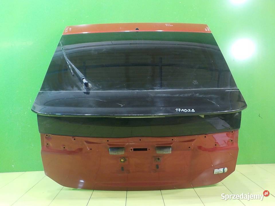 TOYOTA PRIUS III 18 VVTI 11r HB 5D klapa tyl Motoryzacja Suków