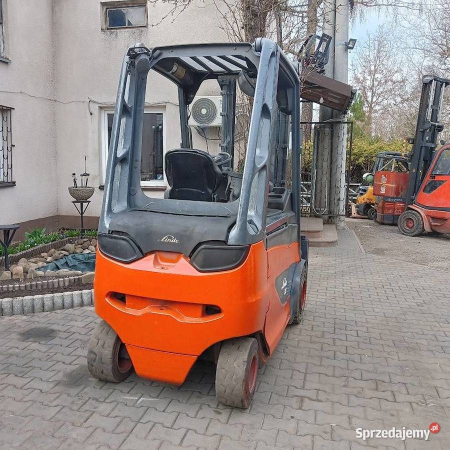 Wózek widłowy Linde E30 elektryczny 3 tony Suchedniów