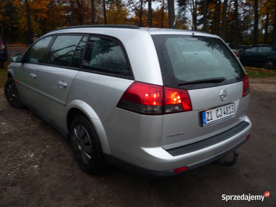 Opel Vectra kombi 22 benz 146 z 122004 roku z 156KM sprzedam