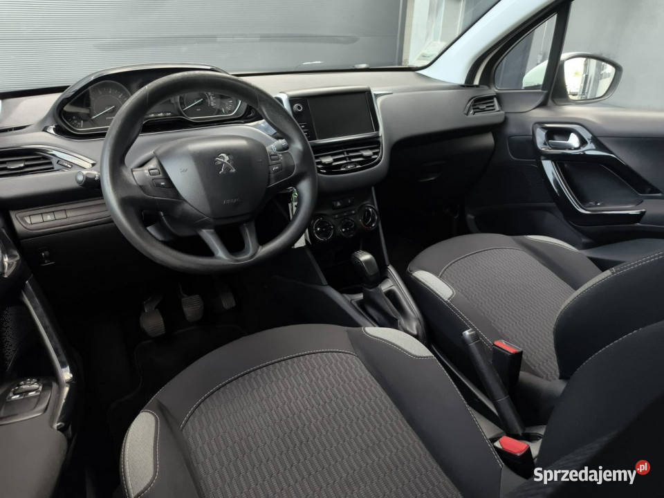 Peugeot 208 12 benzynka 82 oszczędny ładny KLIMA małopolskie Kęty sprzedam