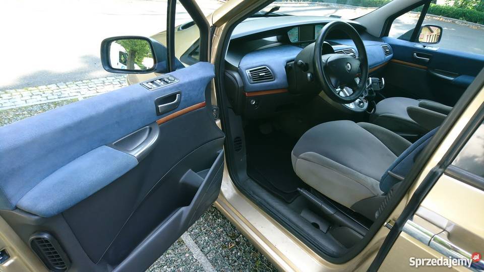 Lancia Phedra 20 HDI citroen C8 pełna wersja śląskie