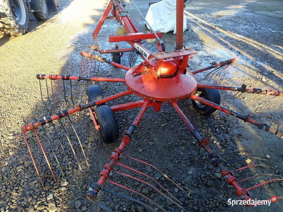 Zgrabiarka karuzelowa Fella TS 335 dn sprzedam