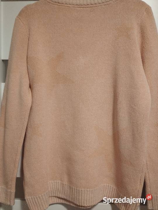 Sweter damski młodzieżowy z dekoltem w serek Piaseczno