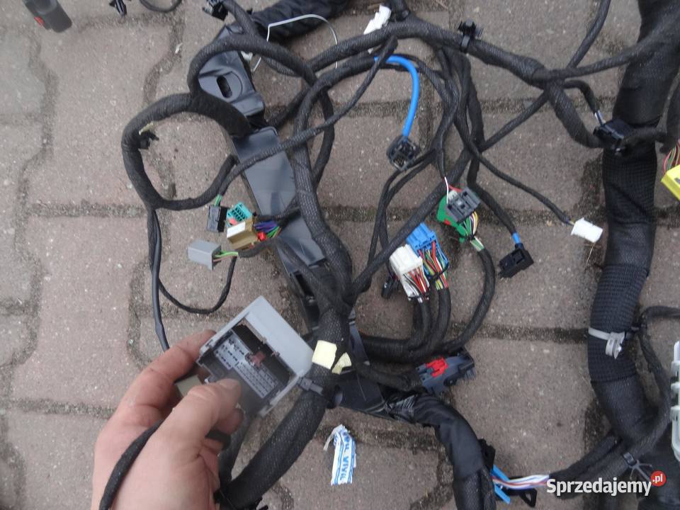 WIĄZKA INSTALACJA KONSOLI OPEL INSIGNIA B