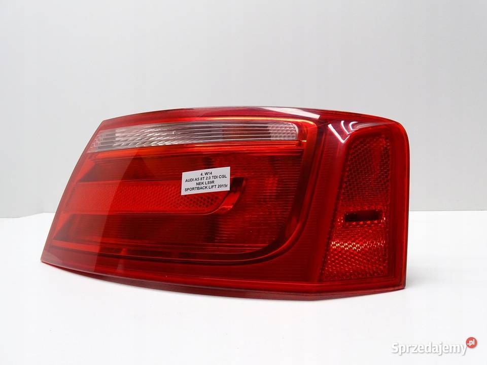 LAMPA PRAWY PRAWA TYŁ TYLNA AUDI A5 8T LIFT 5D osobowe