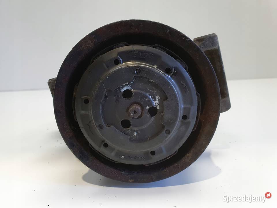 Land Rover Discovery III 27 TD V6 SPRĘŻARKA Rudka