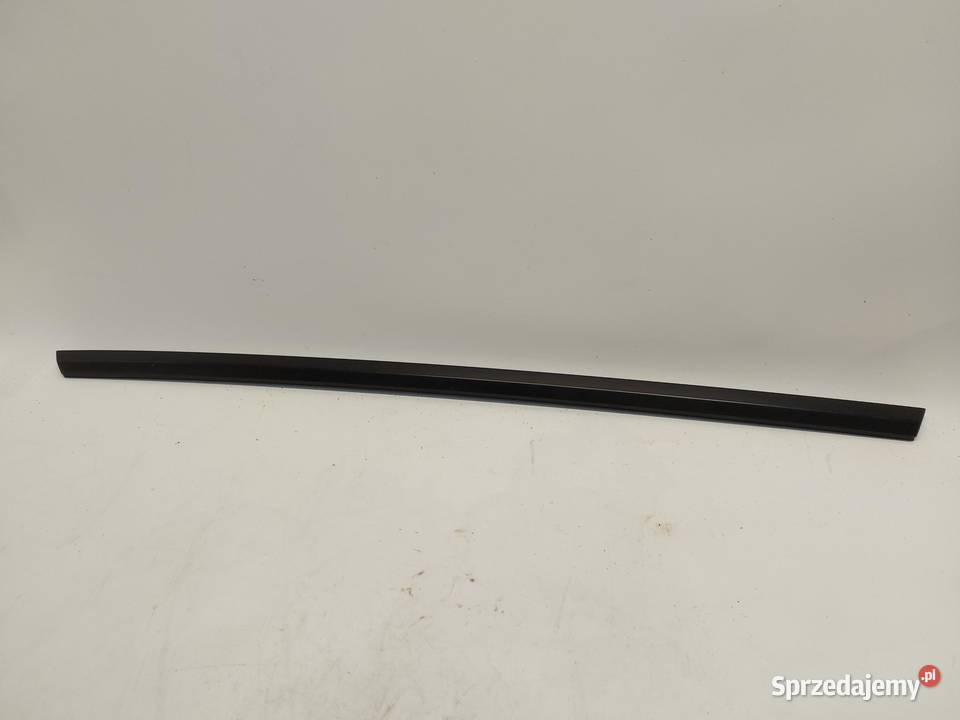 TESLA MODEL Y 2023r Listwa zgarniająca szyby sprzedam