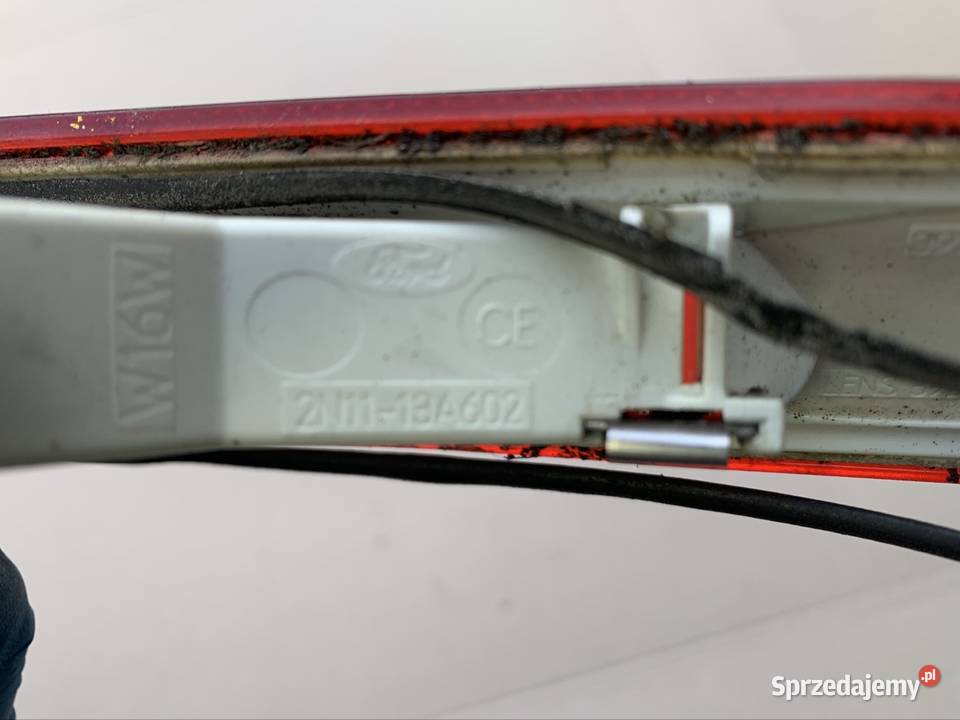 2N1113A602 trzecie światło stop ford fiesta mk6 Szczecin