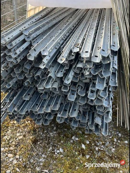 Kołki metalowe 260 m i 230m na ogrodzeniemaliny Ziębice