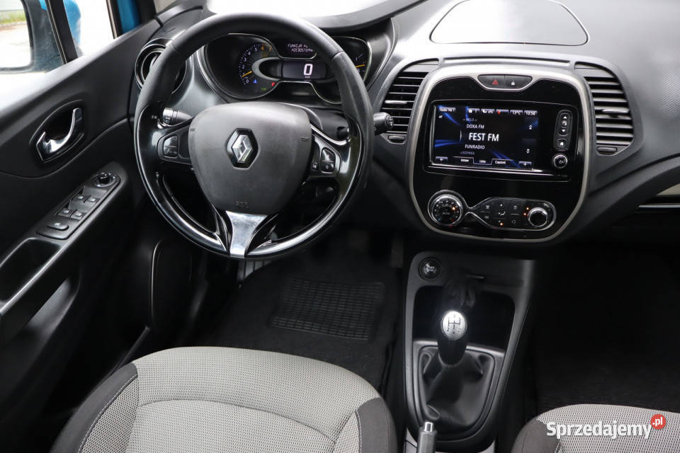 Renault Captur 09 TCe Zabrze