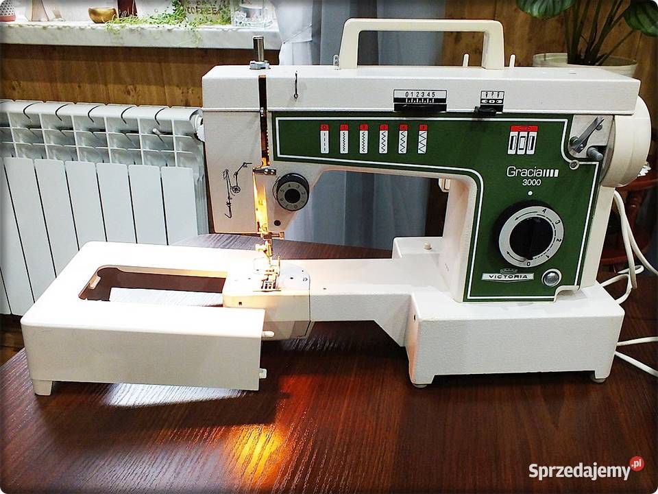 Maszyna do szycia metalowa Victoria Gracja 3000 Pozostałe Żary