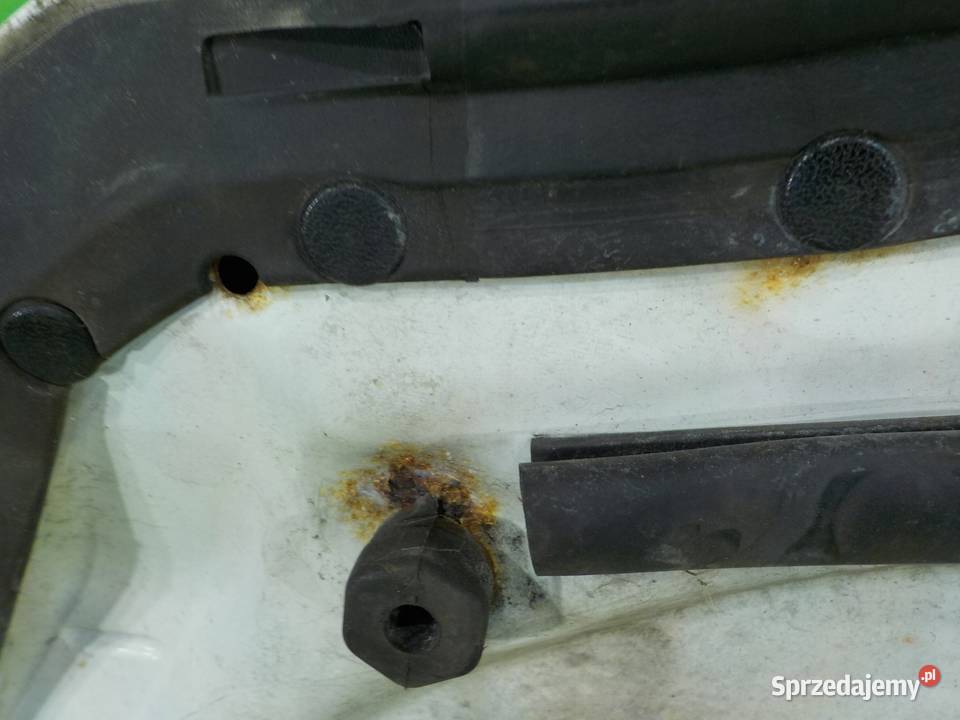 MAZDA 3 II BL 16 B 13r HB 5D maska