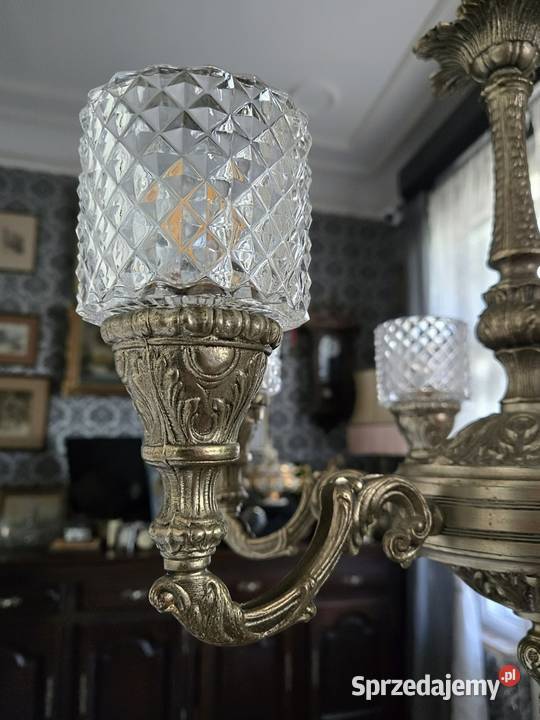 Żyrandol Sześcioramienny z kloszami Kalisz