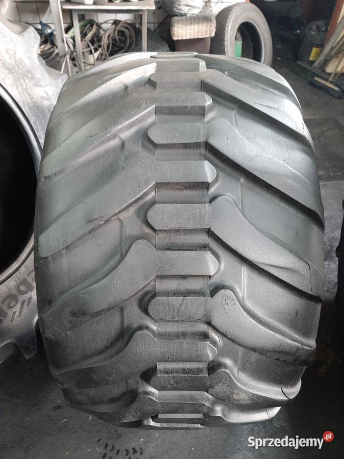Opona używana rolnicza 60050225 60050R225 podlaskie Zaścianki sprzedam