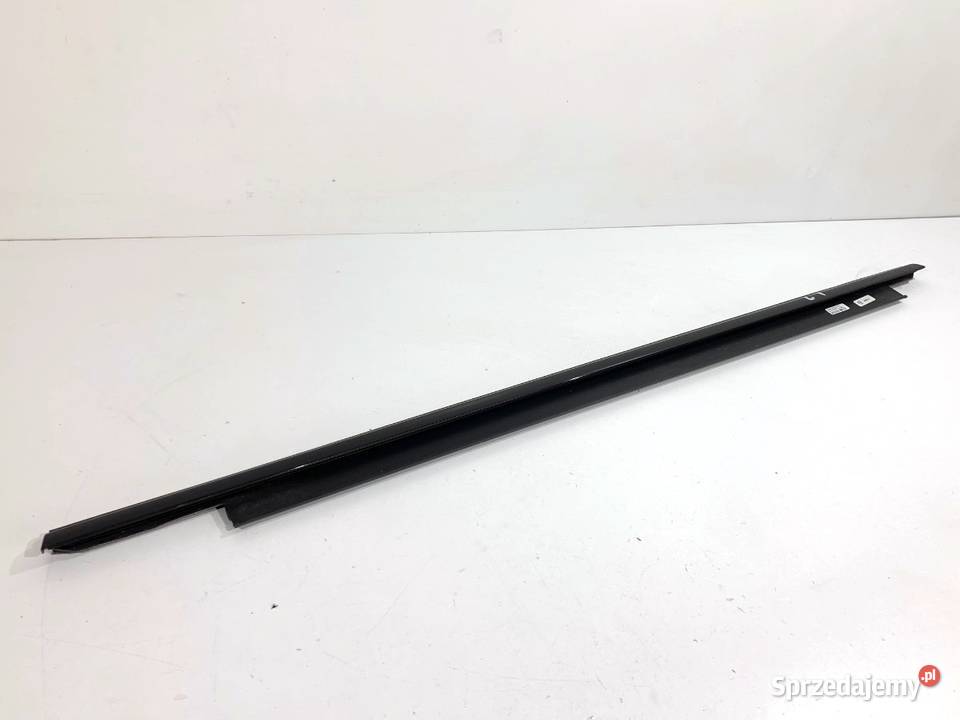 LISTWA ZGARNIAJĄCA TYŁ LEWY AUDI A7 4G Listwy Listwy