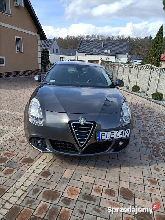 Alfa Romeo Giulietta nieuszkodzony Rydzyna