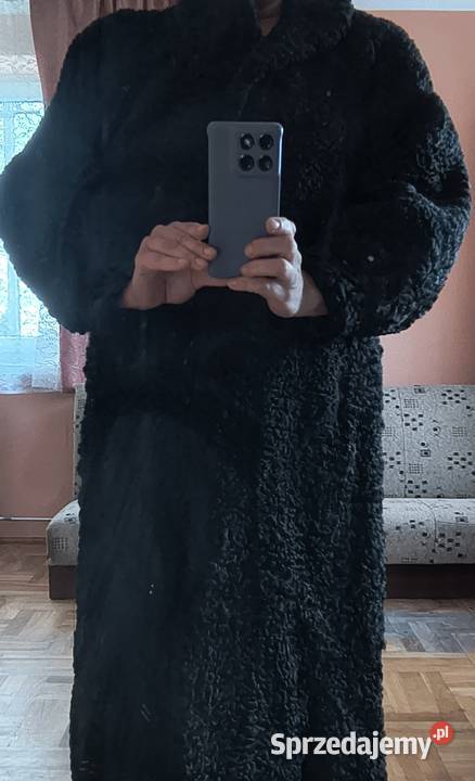 Futro z karakułów Borzęcin