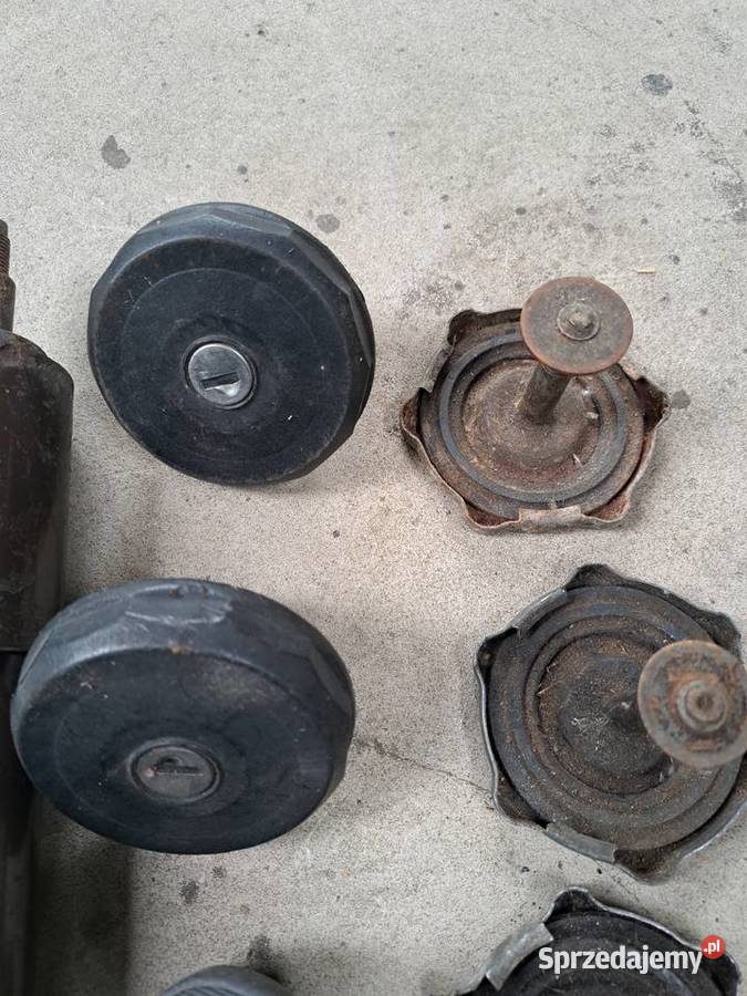 Korek oleju korek paliwa Fiat126p Leszno