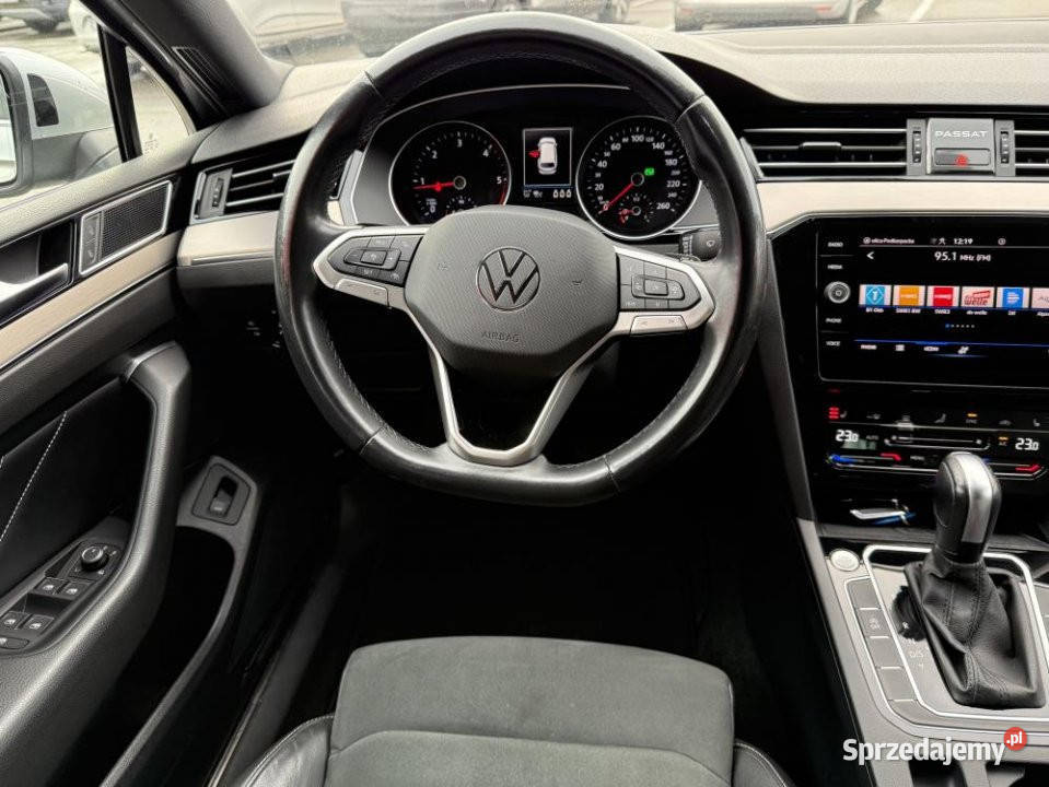 Volkswagen Passat 2022r Fvat 23 Bezwypadkowy Rzeszów