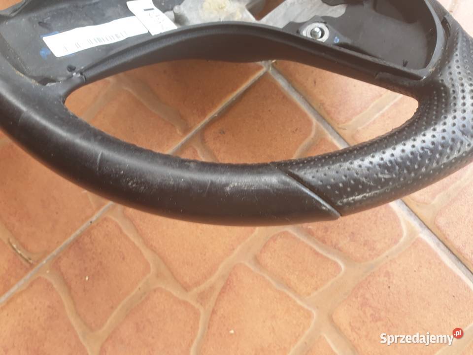 MERCEDES Eklasa W207 kierownica skórzana