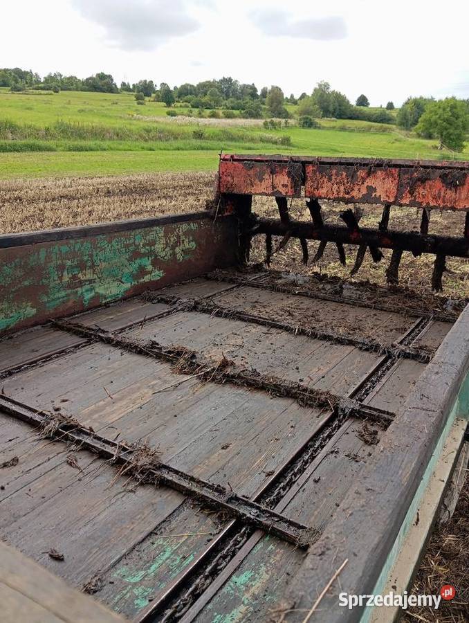 Rozrzutnik obornika Grybów