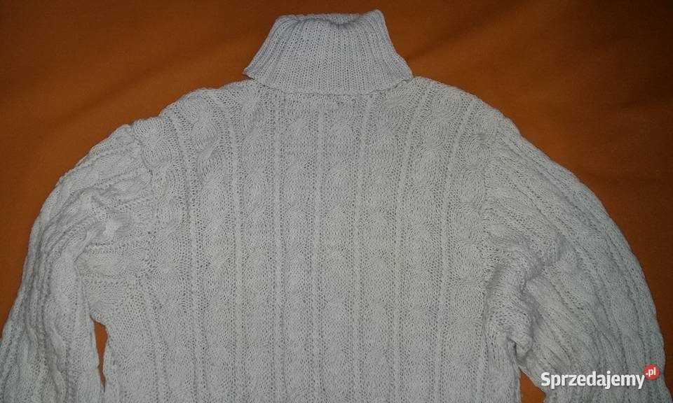Sweter wełniany ręcznie robiony na drutachWzór Odzież damska łódzkie Łódź
