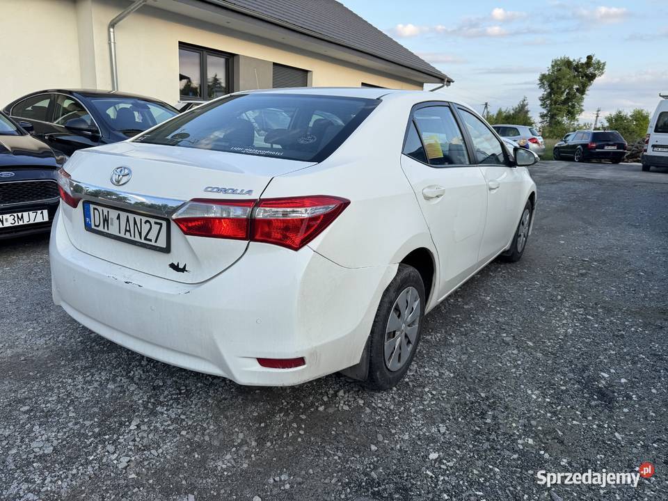 Toyota Corolla e18 13vvti 2018r wspomaganie kierownicy Corolla Czernica
