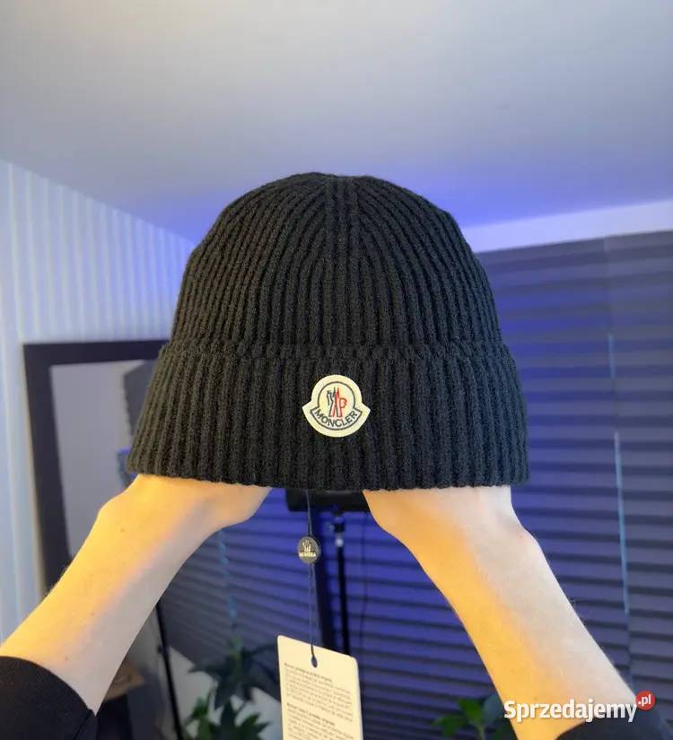 Czapka Moncler unisex nowa kolekcja Warszawa