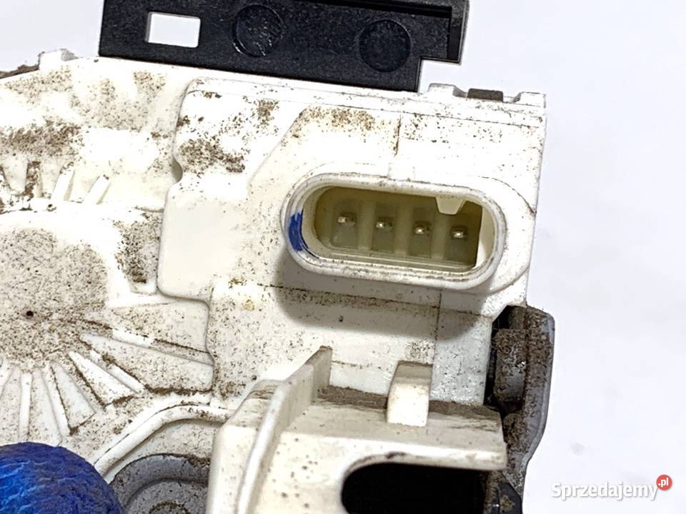 ZAMEK DRZWI PRAWY PRZÓD VW CARFTER 30 35 Bus