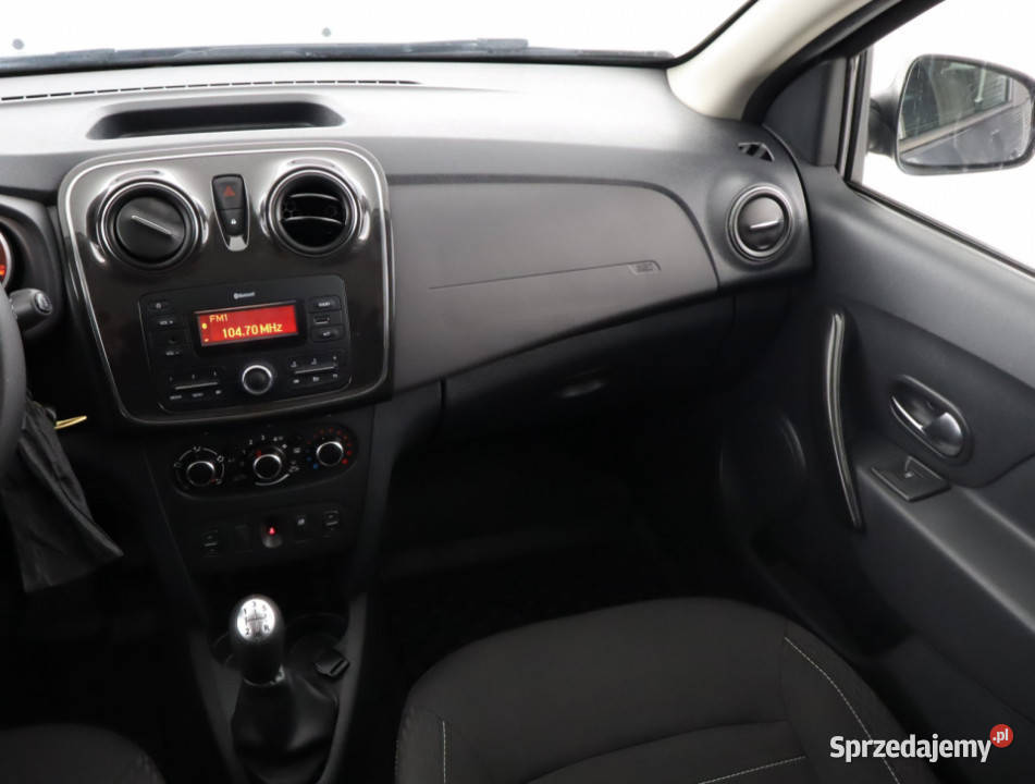 Dacia Sandero 10 SCe gniazdo USB Bielany Wrocławskie