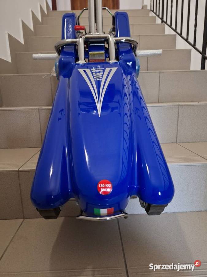 Schodołaz gąsiennicowy Antano LG 2004