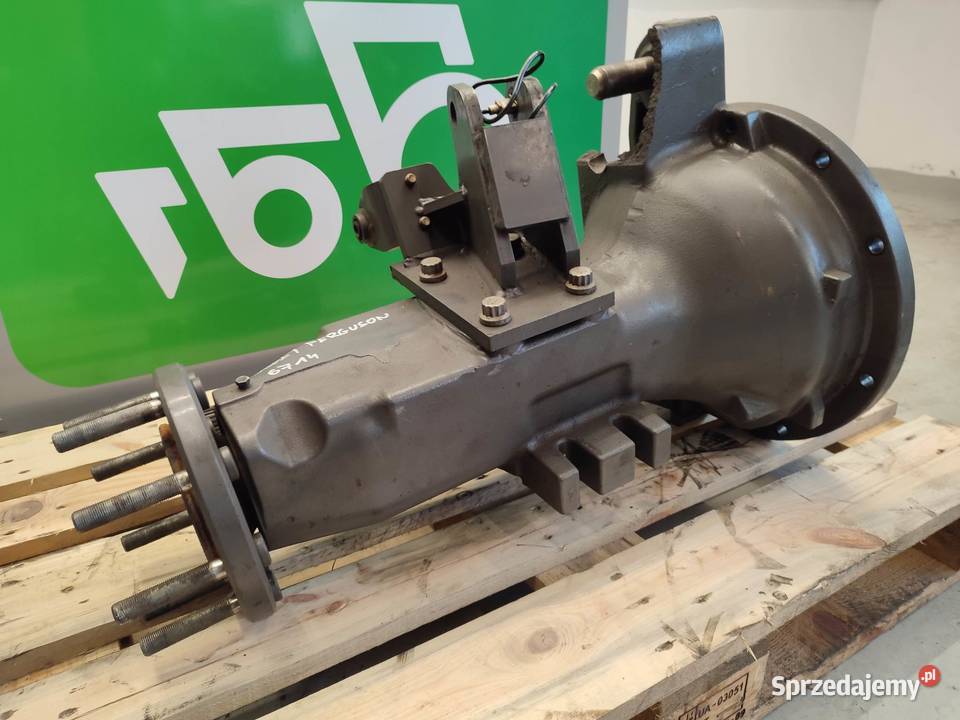 Zwolnica tylna Massey Ferguson 6714 4365266H0 Wilkowo