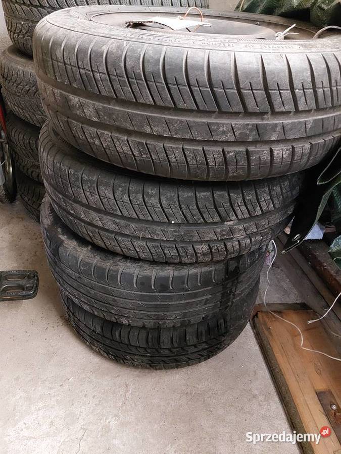 Ford Fiesta Mk6 FL 125 Benzyna BEZ RDZY łódzkie Czastary