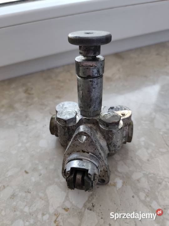 Pompa zasilająca paliwa do C360 i inne V2HF01M Garwolin