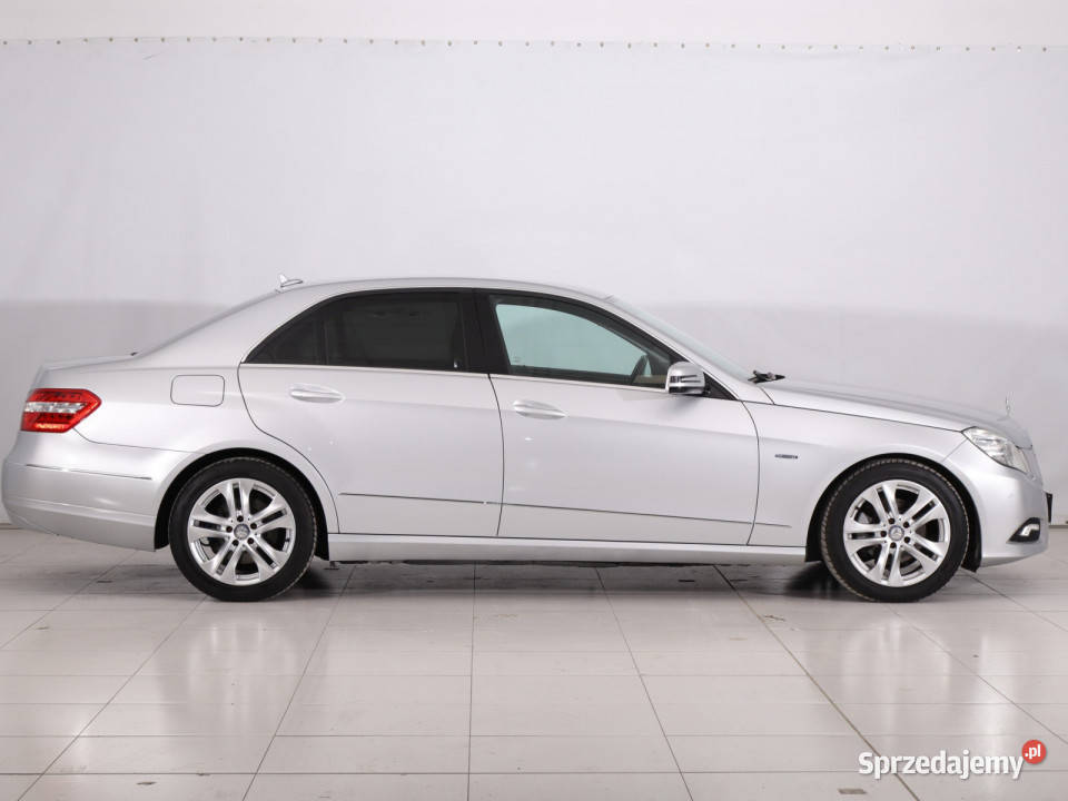 Mercedes E E 200 przyciemniane szyby mazowieckie sprzedam