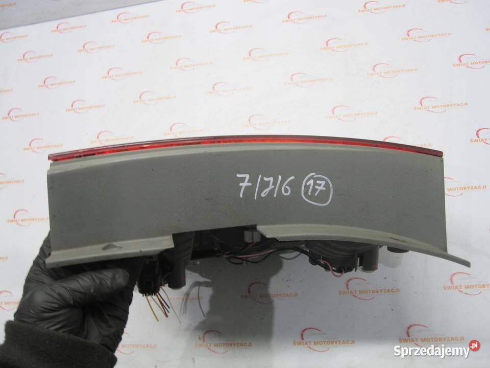 KIA SPORTAGE II LIFT 10r lampa lewa tył sprzedam