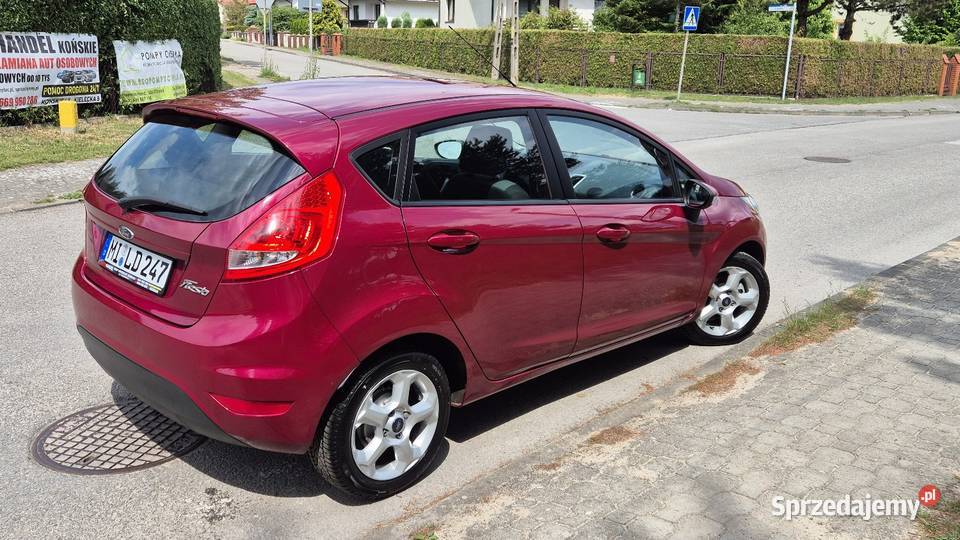 FORD FIESTA MK7 13B OPŁACONY Z NIEMIEC KLIMA wiśniowy Końskie