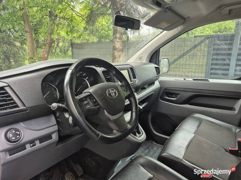 Proace Toyota 16 Toyota