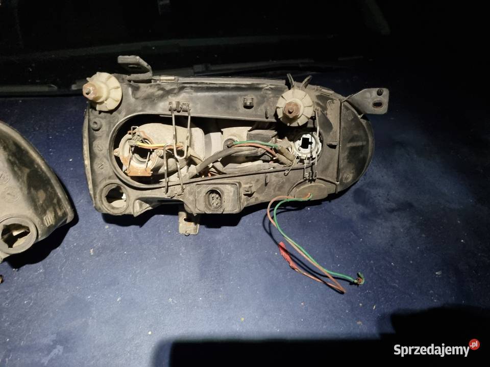 VW GOLF 3 GTI GTD InPro Lampy Hella Projektory osobowe Lampy przednie Skawina