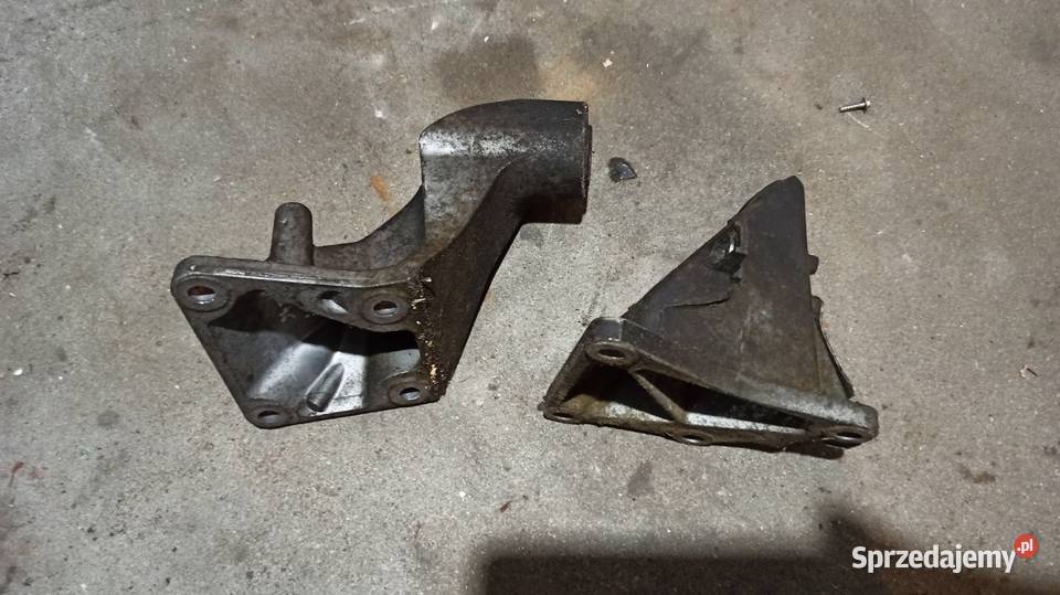 Łapa silnika Bmw e46 316 16 318i 18i n42 n46 Dębica