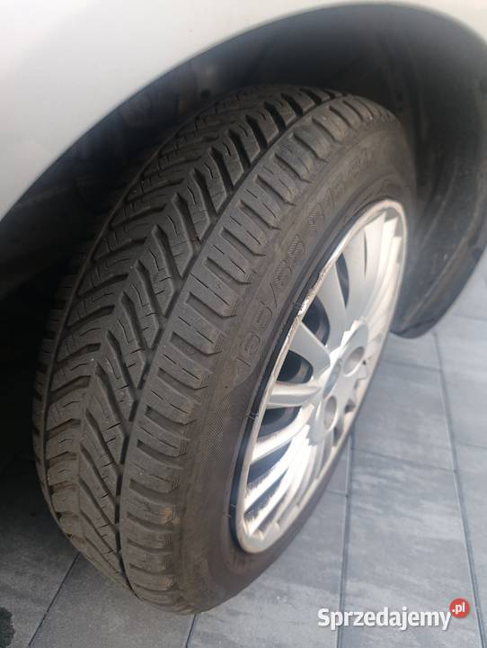 FIAT GRANDE PUNTO 14 8V 2006 Złoczew
