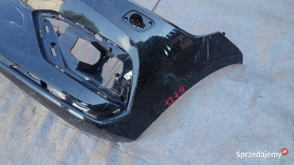 VOLVO V60 II 18 ZDERZAK PRZEDNI PRZÓD zderzaki Ruda Śląska