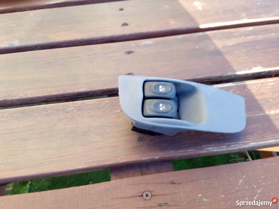 Panel przycisków szyb Renault Megane 1 wyposażenie elektryczne Tarnów