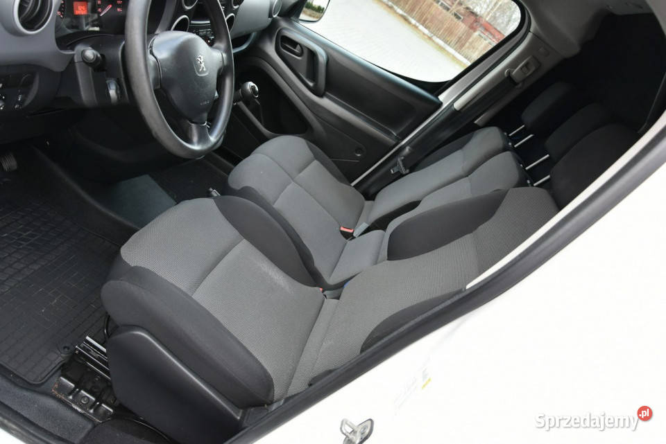 Peugeot Partner 16HDi 99 2018r Salon Klima 3os elektryczne lusterka Kampinos