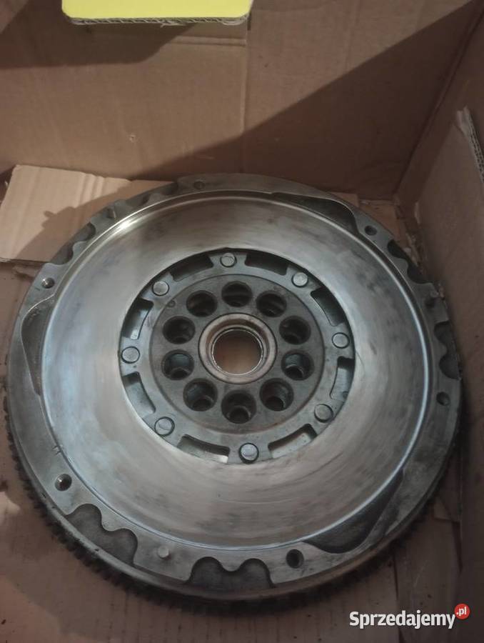 Komplet dwumasa docisk sprzęgło Volvo s60 2001r Rok produkcji 2001 Łańcut