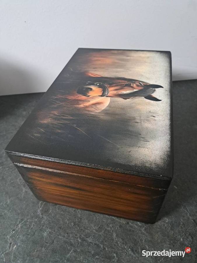Szkatułka kuferek z koniem drewno podkowa Kędzierzyn-Koźle