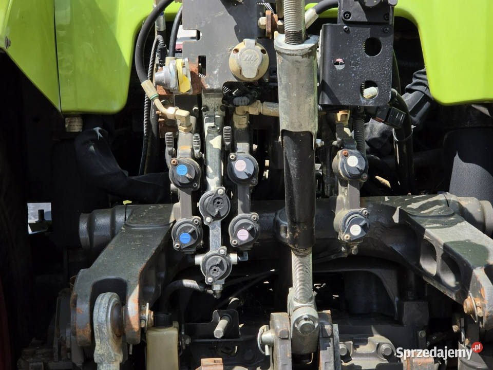 ciągniki Claas AXION 810 CMATIC AXION 810 CMATIC