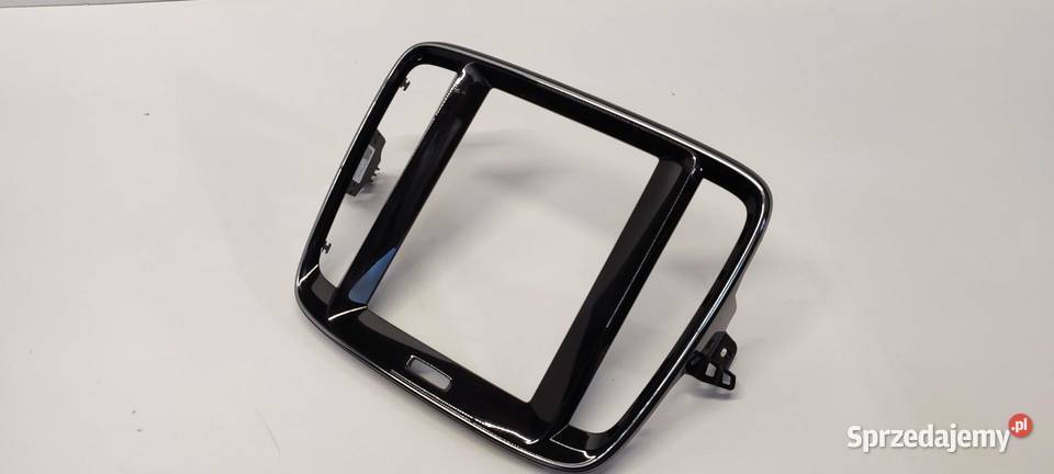 VOLVO XC40 RAMKA DEKOR WYŚWIETLACZA 32277960 osobowe